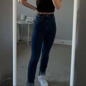 dark wash skinny jeans